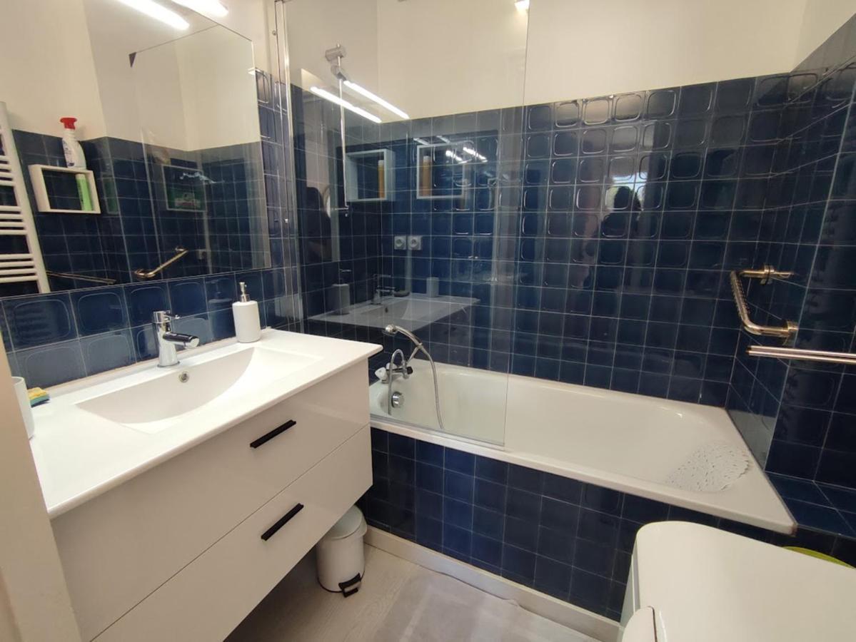 Chez Dominique, T2, Centre Ville, Vue Montagne, Wifi, 4 Personnes Bagnères-de-Luchon Eksteriør bilde