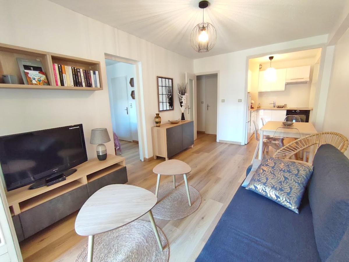 Chez Dominique, T2, Centre Ville, Vue Montagne, Wifi, 4 Personnes Bagnères-de-Luchon Eksteriør bilde